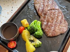 滋滋炭烤风味牛排-必胜客(悦荟店)