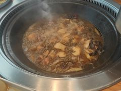 -东北人家铁锅炖(水岸帝景店)