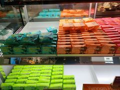 -HappyMiss花满楼·鲜花饼·鲜花茶·伴手礼(上海环球港店)