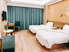 -山明水秀大饭店