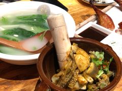 -老滇山寨•云南特色菜•地方菜•民族风情歌舞表演(金碧店)