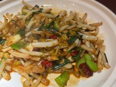 -魏铭鱼头捞饭(晋阳路店)