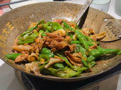 -费大厨辣椒炒肉(高铁吾悦广场店)