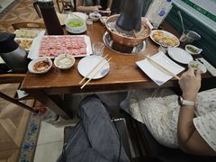 -楼外楼大刀肉传统火锅居(博学路店)