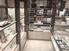 -宝岛眼镜(群光广场店)