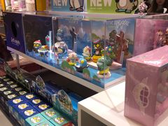 -泡泡玛特POPMART(上海环球港店)