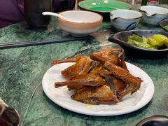 脆皮乳鸽-齐海鱼圣深海石斑鱼火锅店(极地海洋世界店)