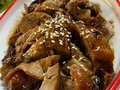 本帮特色酱鸭-黄弟大排档·湖南菜·小龙虾·小海鲜(凯旋北路店)