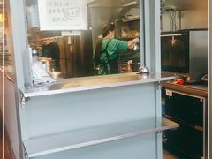 -龙治汉堡(中华城店)