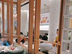 -三人行骨头王火锅(长寿店)