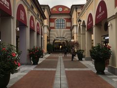 -佛罗伦萨小镇广佛名品奥特莱斯(疏港路店)