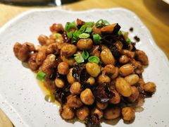油炸花生米-四合院海鲜小厨(旱西关店)