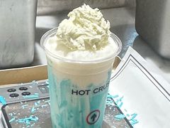 -HOT CRUSH趁热集合·现烤面包(上海环球港店)