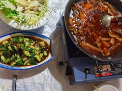 -霄汉牛三鲜湖北砂锅菜(万松园2店)