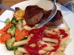 iphone_upload_pic-Geneva日内瓦餐厅(西郊宝成花苑店)