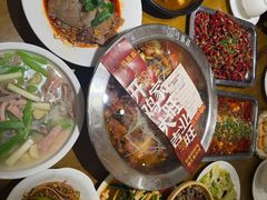 -弓虽昌焖烧鸡(大竹林店)