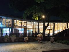 -猫的天空之城概念书店(杭州南宋御街店)