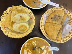 -方中山胡辣汤(顺河路店)