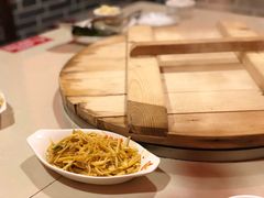 凉拌豆腐皮-王老六铁锅炖鱼(华阳路店)