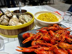 -靓虾二哥长沙地标小龙虾(五一广场店)