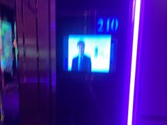 -温莎KTV(珠江路店)