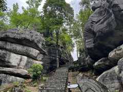 -梭布垭石林景区