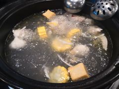 -东椰·海南椰子鸡火锅(朝阳门店)