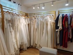 -巴黎婚纱摄影工作室