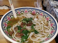 十年经典牛肉粉-鑫花溪牛肉米粉(人民广场店)