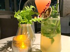 -Oasis Bar & Grill