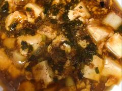 -鑫巴蜀小镇 · 水煮鱼专研店(玉桥店)