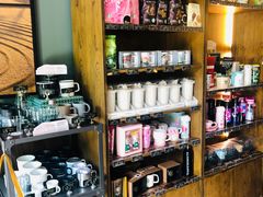 零售区-星巴克(古美路店)