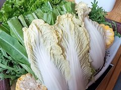-毛辣果·贵州红酸汤牛肉火锅(西单店)