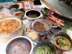 -哥老官重庆美蛙鱼头(日月光店)