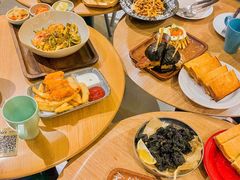 咖椰吐司-HELLO 27 意面·沙拉·帕尼尼