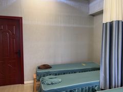 -明眸推拿(黄土岭店)
