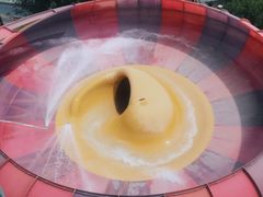 -欢乐水魔方水世界