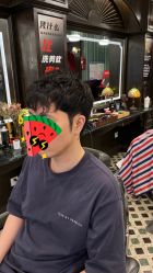 -海文先生国潮烫染男士理发馆