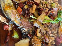 -沈姐万州烤鱼(沙坪坝七中店)