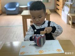 -希溪谷半山街道蒙氏托育(万科公园里校区)