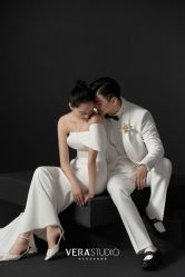 -至臻微拉婚纱摄影