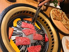 -炼火烤肉店