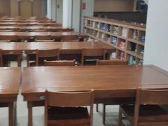 -公益图书馆(江南大学店)