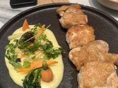 香煎鸡腿肉配土豆泥-沛家·西餐Brunch·直火料理