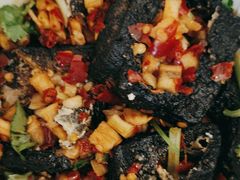 -黑色经典臭豆腐·湖南特产(步行街店)