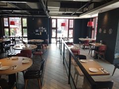 大堂-必胜客(花舞大唐博物馆店)