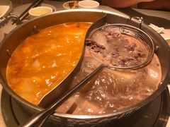 -左庭右院鲜牛肉火锅(浦江欢乐颂店)