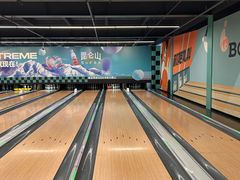 -极限PLAY运动娱乐新世界·团建派对潮玩休闲馆·室内蹦极高空游乐园
