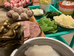 -黄潇洒老火锅(九眼桥宏济巷店)