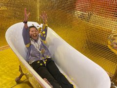 -不可思议减压馆·解压博物馆·摔碗发泄·团建定制